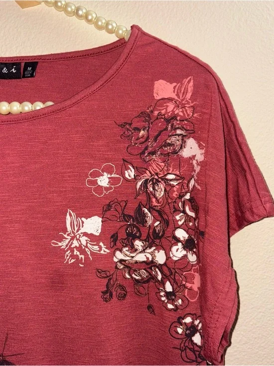 Joci & Co. Short Sleeve Butterfly Tee in Rose Red - Picture 3 of 6
